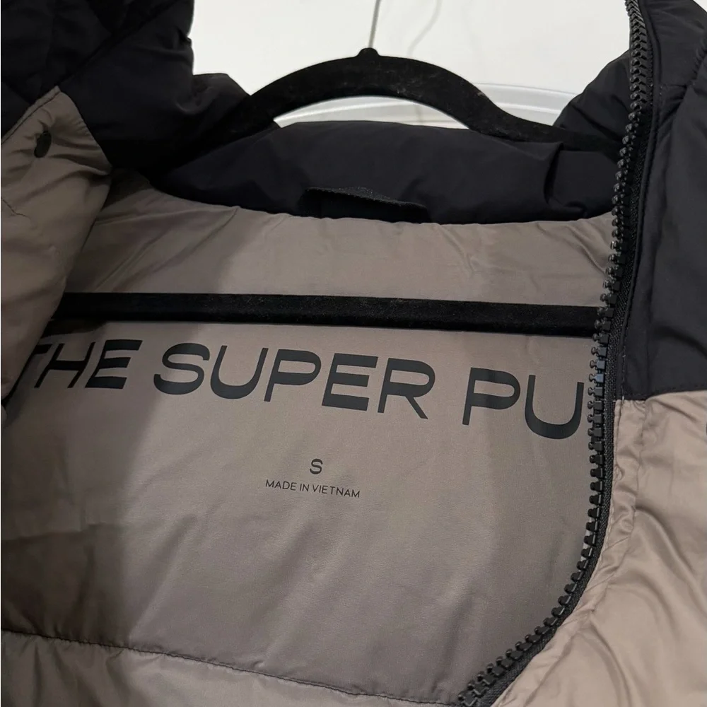 The Super Puff Shorty Puffer Jacket - Picture 4 of 8